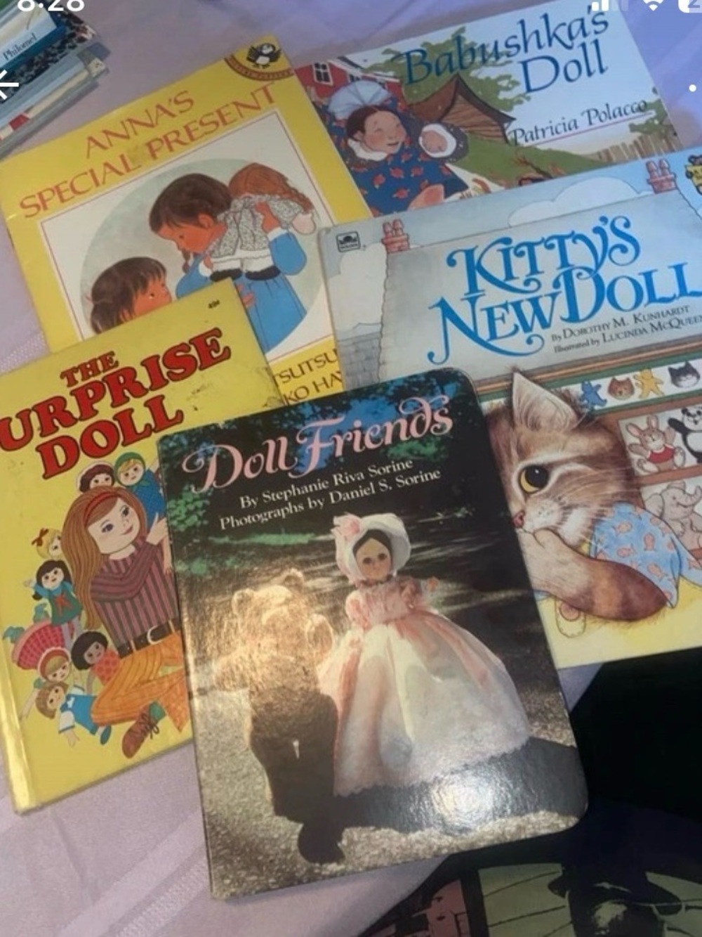 Lot of 11 Doll Books Bundle